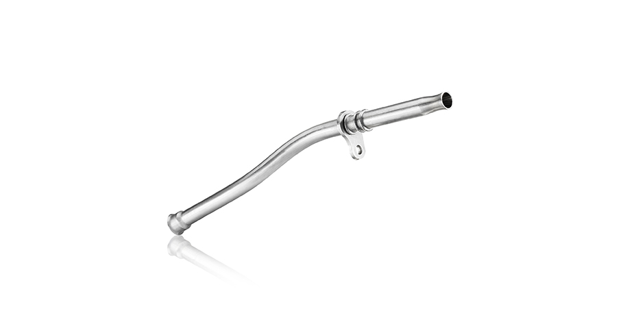Gebogenes Metallrohr mit Halterung und Anschluss für Automotive-Fluid- und Leitungssysteme.
